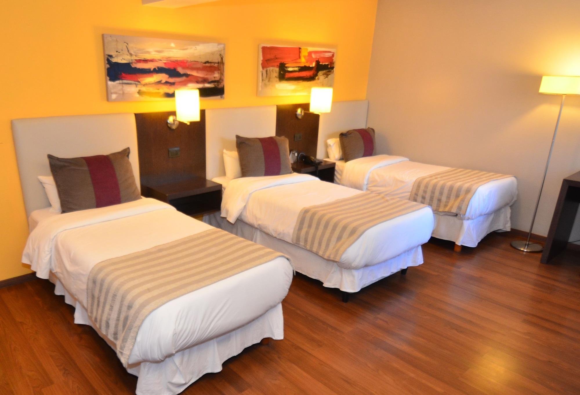 Hotel Bicentenario Suites & Spa San Miguel de Tucumán Exteriör bild