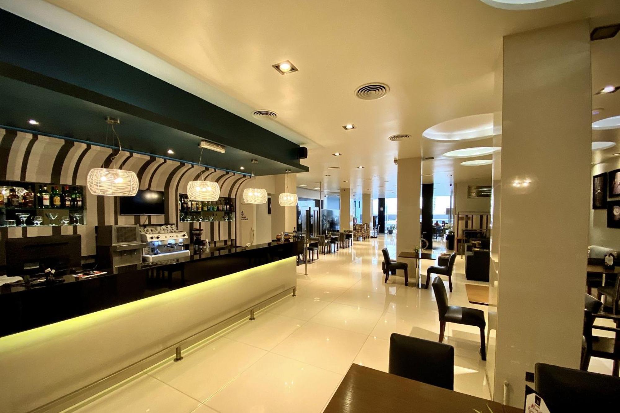 Hotel Bicentenario Suites & Spa San Miguel de Tucumán Exteriör bild